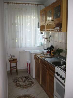 Vanda apartament 2 camere cuza voda Urgent !!