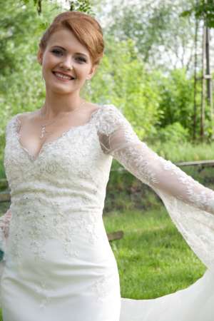 Rochie de mireasa superba Agnes Toma