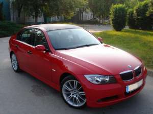 BMW 320d ROSU E90