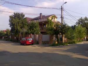 VILA DE VANZARE BUCURESTII NOI BAZILESCU