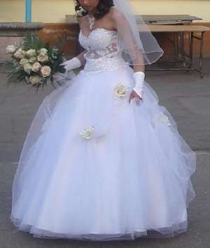 Vand rochie de mireasa