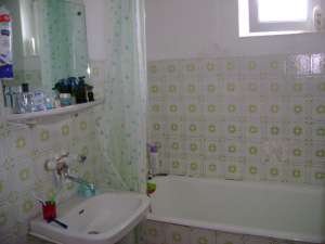 Vand apartament 3 camere