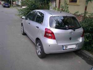 toyota yaris 1, 3 - 87 cp -2008
