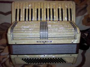 ACORDEON HOHNER 80 BASI