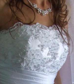 vand la super pret rochie de mireasa