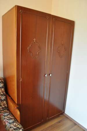 vand mobila dormitor