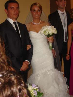 vand rochie de mireasa San Patrik Colectia 2010 model Epico
