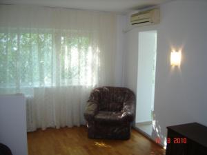 Inchiriez ap. 2 cam. in Piata Alba Iulia