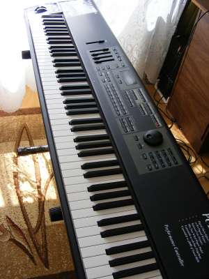 Vand Kurzweil pc2x la super pret