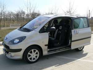 Peugeot 1007
