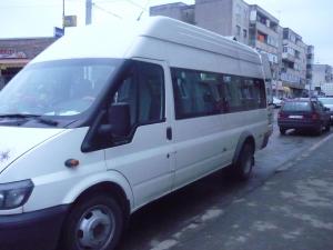 Transport persoane pentru conventii si excursii