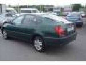 toyota avensis 1999