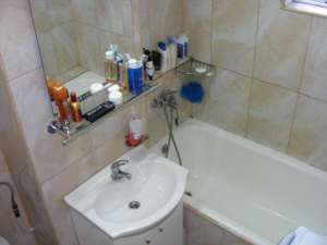 Vand urgent apartament 3 camere