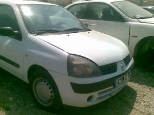 dezmembrez renault clio 1500 dci