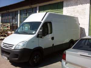 Inchiriez duba Iveco Daily
