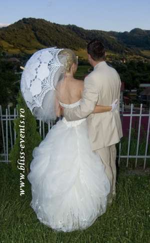 Vand rochie de mireasa DEMETRIOS 2795