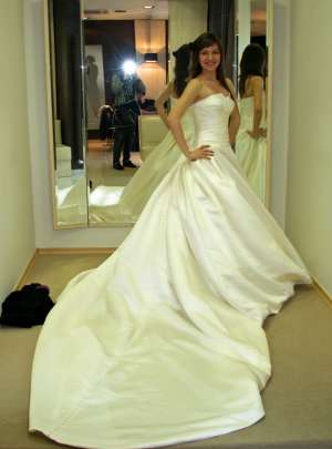 vand rochie de mireasa PRONOVIAS model GEORGIA 2010
