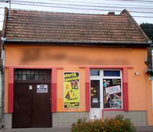 Vand casa de locuit/sediu firma