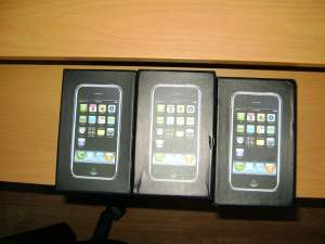 Vand Iphone ,  accesorii telefoane