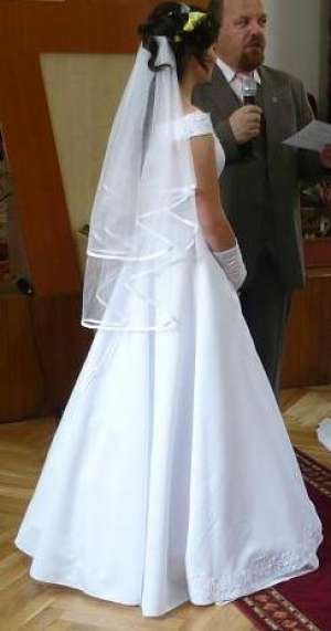 vand rochie de mireasa