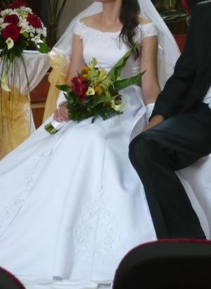 vand rochie de mireasa