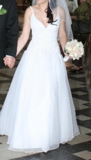 Vand rochie mireasa