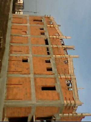vand duplex la rosu otopeni