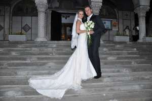 Vand Rochie mireasa dantela LaSposa