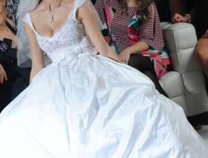 Vand rochie Ersa Atelier model 2009