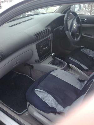 vand VW PASSAT `98 diesel VOLAN DREAPTA
