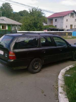 Vand Ford Mondeo 1.8 turbo diesel an 1996