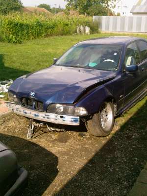 piese din dezmembrare bmw 525tds si 318i