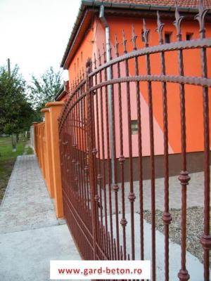 Gard metalic porti metalice si gard beton armat diferite modele