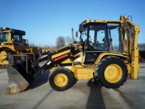 INCHIRIEZ BULDOEXCAVATOR CAT 428
