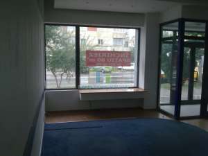 Inchiriez spatiu comercial 78 mp,  Mioveni