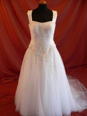 Rochie mireasa gen printesa