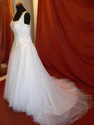 Rochie mireasa gen printesa