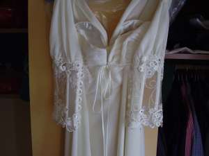 Vand rochie de mireasa Agnes Toma
