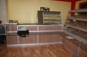 Mobila magazin paine sau patiserie