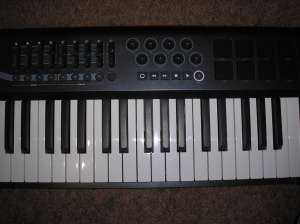 VAND M-Audio Axiom 49 USB MIDI Keyboard