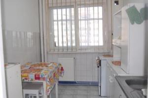 Inchiriez Ap. 2 cam  Campina