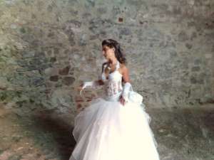 vand rochie mireasa tip PRINTESA