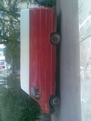 vand sau dezmembrez iveco