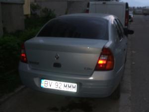renault clio 2002