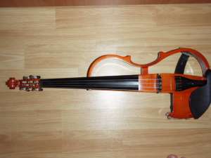 vioara yamaha ev 205