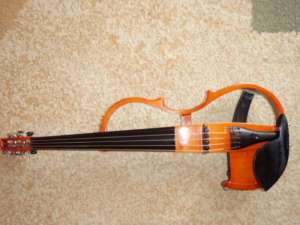 vioara yamaha ev 205