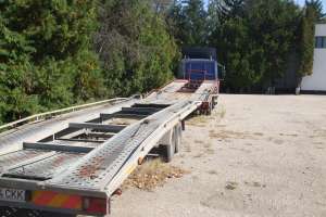 vand camion iveco+remorca auto
