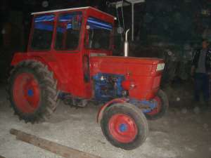 vand tractor u445