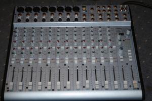 Sistem Boxe Active Mackie,  LD,   SubwooferThe Box,  Mixer Alesis 16