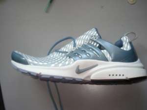 adidasi Nike Presto
